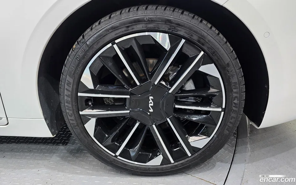 Kia K8 Hybrid 2024 — миниатюра 5