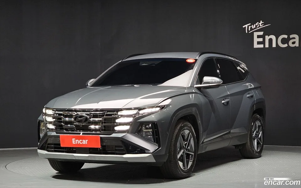 Hyundai Tucson NX4 1.6 4WD 2025 — фото 1, купить с доставкой в Москву