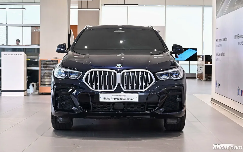 BMW X6 xDrive40i M 2023 — миниатюра 3