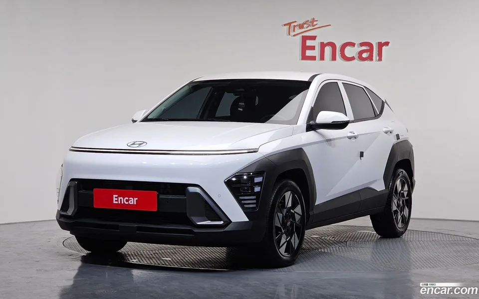 Hyundai Kona 1.6 2WD 2024 — фото 1, купить с доставкой в Москву