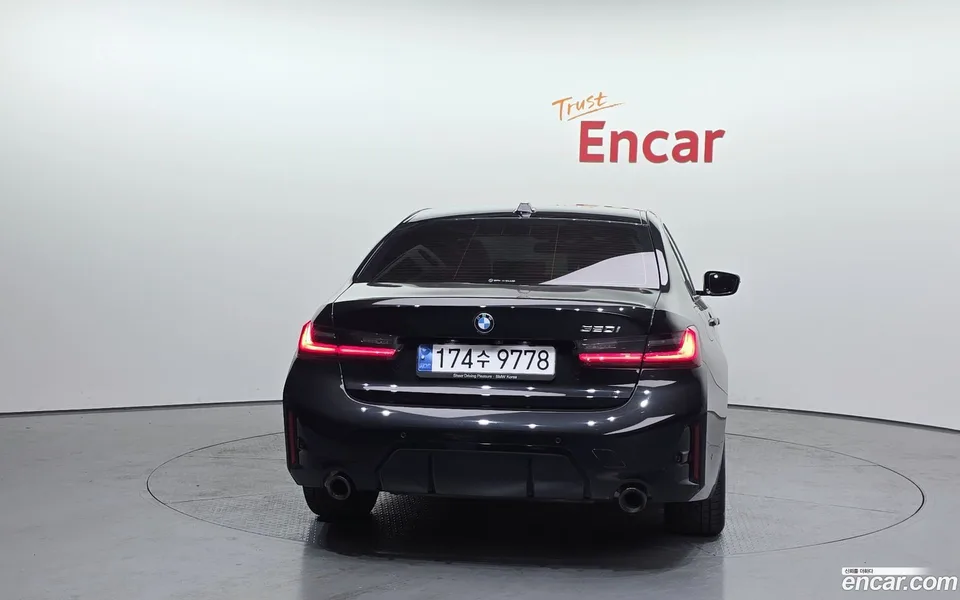 BMW 3 Series 320i M 2022 — миниатюра 4
