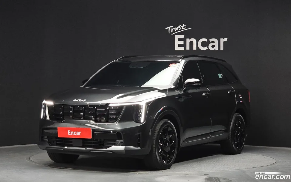 Kia Sorento 2.5T 4WD 2023 — фото 1, купить с доставкой в Москву