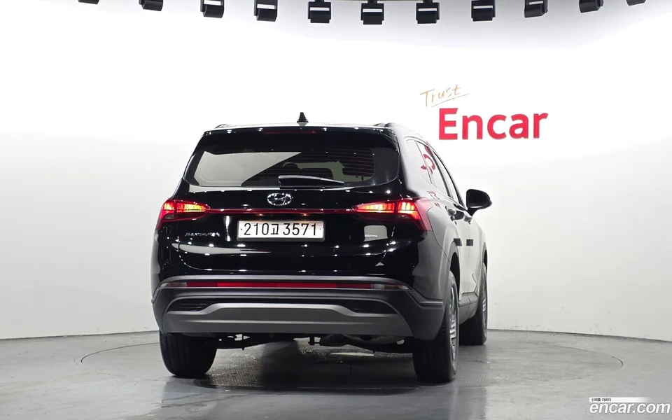 Hyundai SantaFe 2.2 4WD 2022 — миниатюра 4