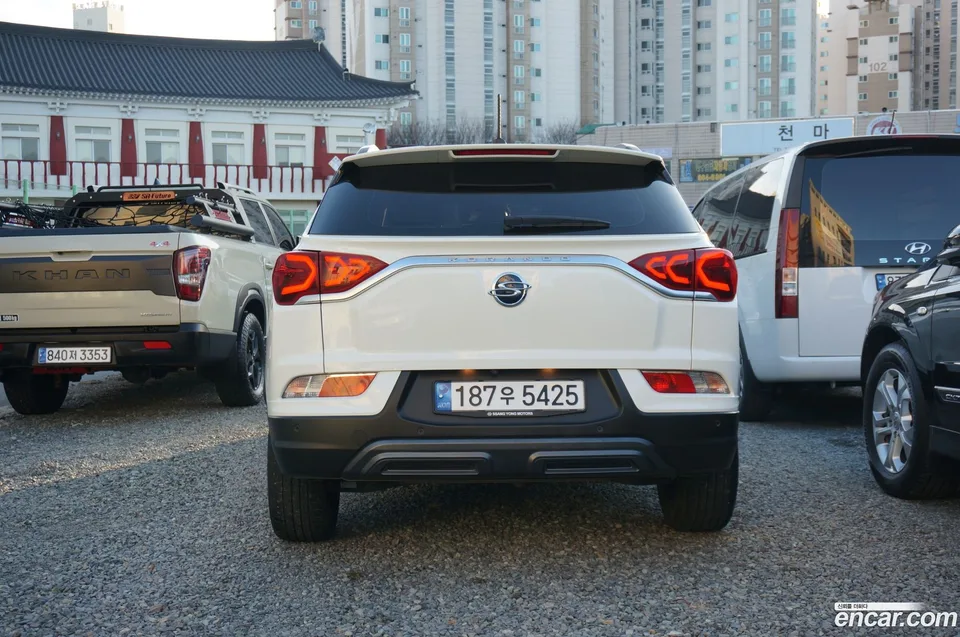 KG Mobility Korando 1.5 2WD C7 2023 — миниатюра 3