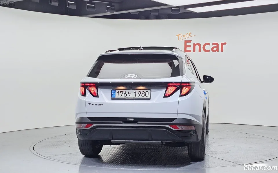 Hyundai Tucson 1.6 2WD 2022 — миниатюра 4