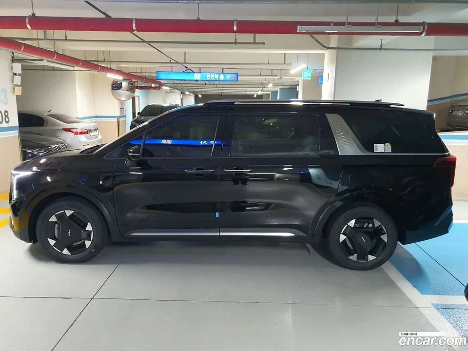 Kia Carnival HEV 9 2026 — миниатюра 4