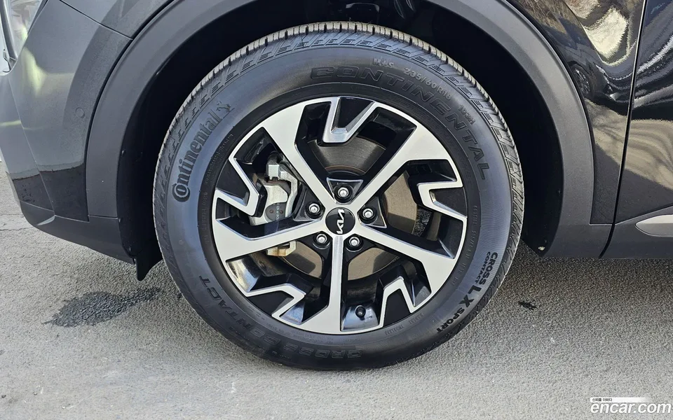 Kia Sportage Hybrid 2WD 2023 — миниатюра 5