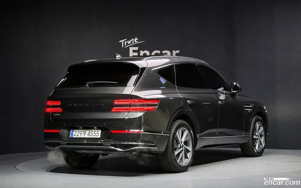 Genesis GV80 3.5T 2WD 2023 — миниатюра 2