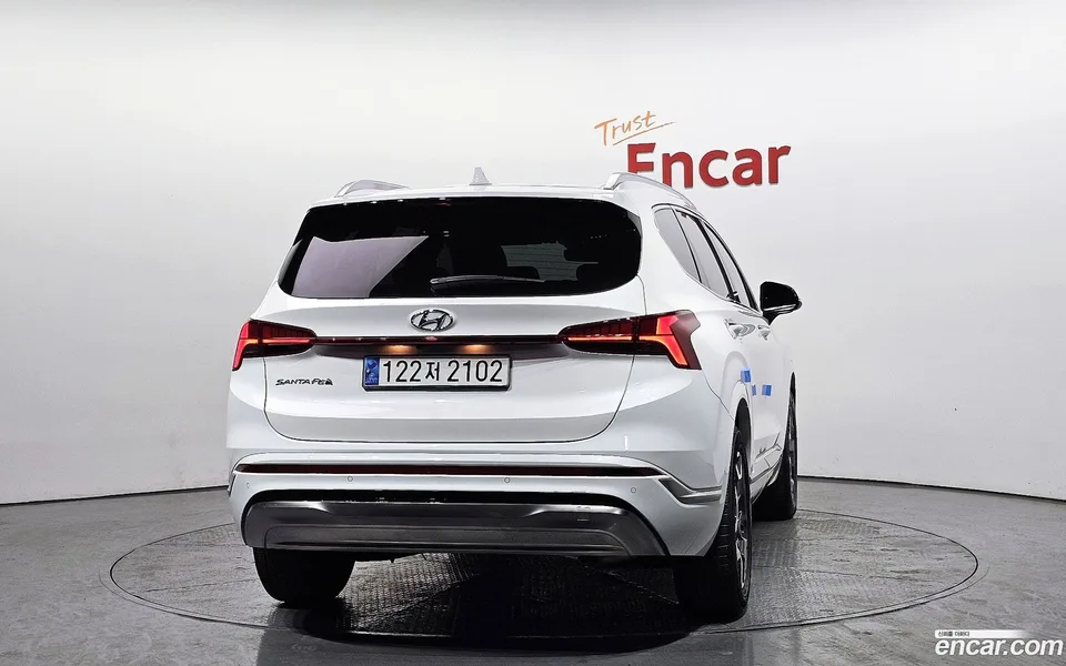 Hyundai SantaFe HEV 1.6 2WD 2022 — миниатюра 4