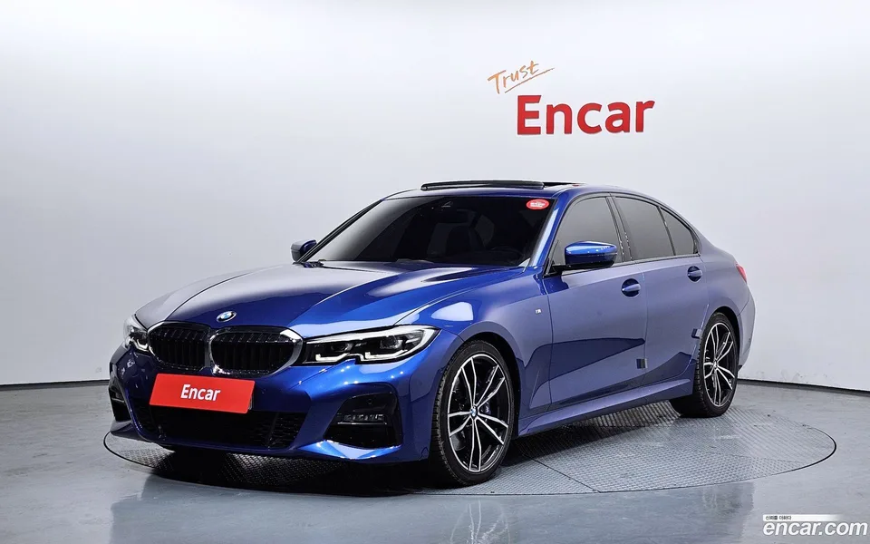 BMW 3 Series 320d M 2022 — фото 1, купить с доставкой в Москву