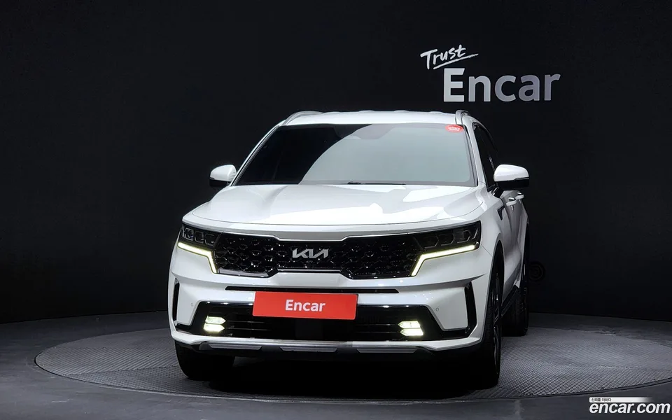 Kia Sorento HEV 1.6 2WD 2023 — миниатюра 3
