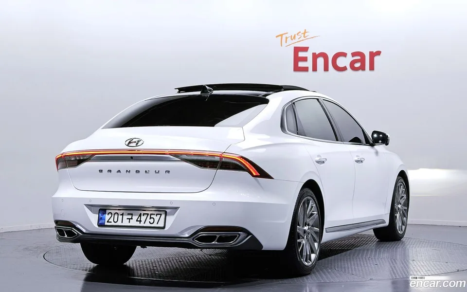 Hyundai Grandeur IG 2.5 2022 — миниатюра 2