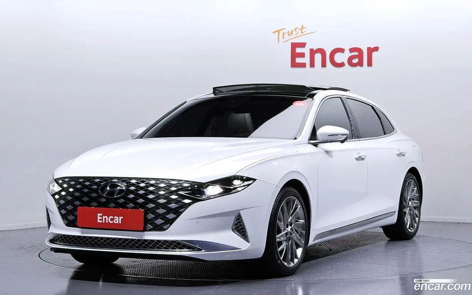 Hyundai Grandeur IG 2.5 2022 — фото 1, купить с доставкой в Москву