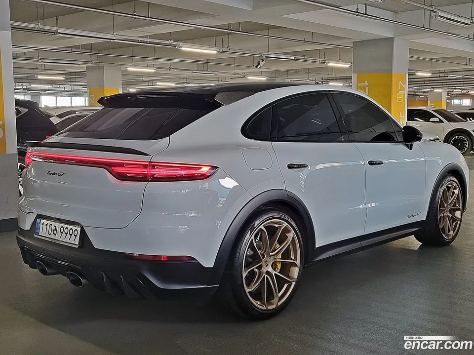 Porsche Cayenne 4.0 GT 2023 — миниатюра 4
