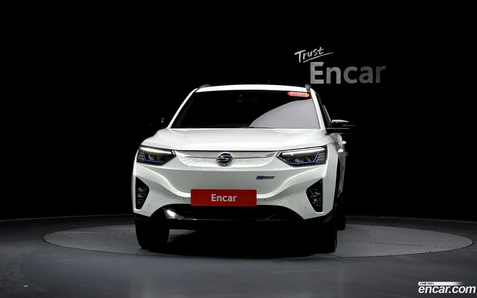 KG Mobility Korando EV (e-Motion) E5 2022 — миниатюра 3