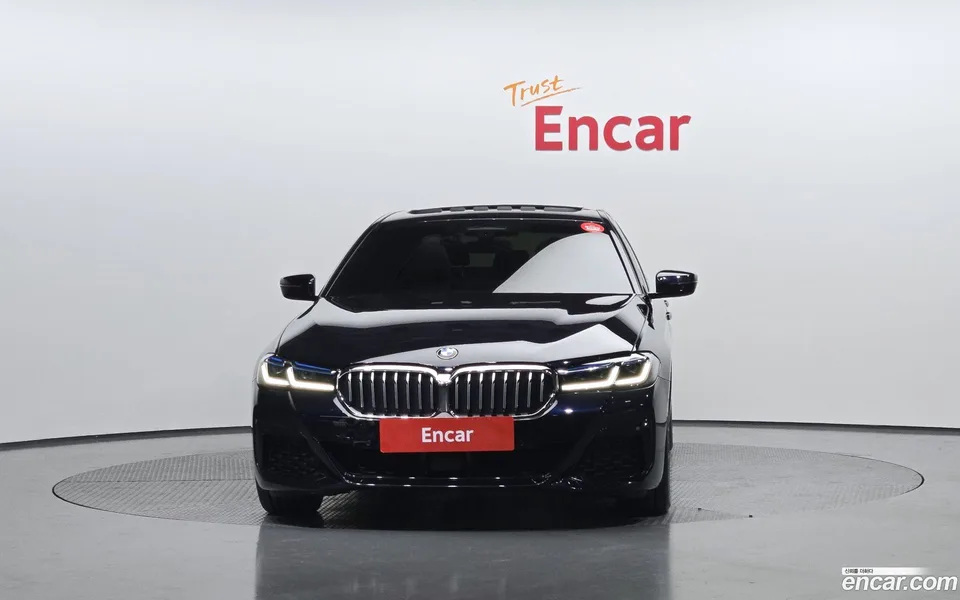 BMW 5 Series 530i M 2022 — миниатюра 3