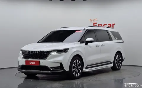 Kia Carnival 2023 купить в Москве