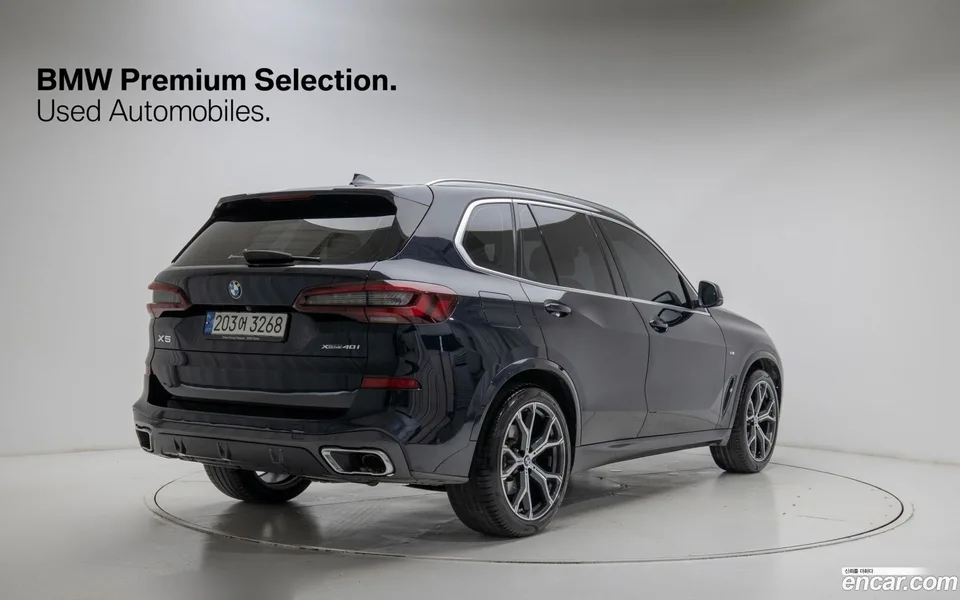 BMW X5 xDrive 40i M 2022 — миниатюра 2