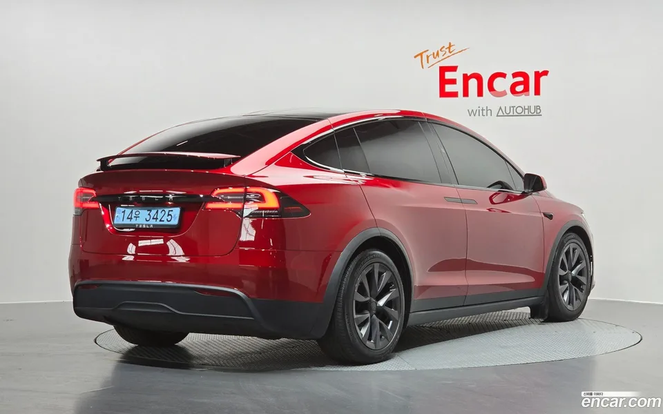 Tesla Model X AWD 2024 — миниатюра 2