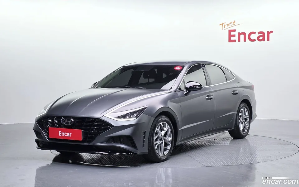 Hyundai Sonata 2.0 2023 — фото 1, купить с доставкой в Москву