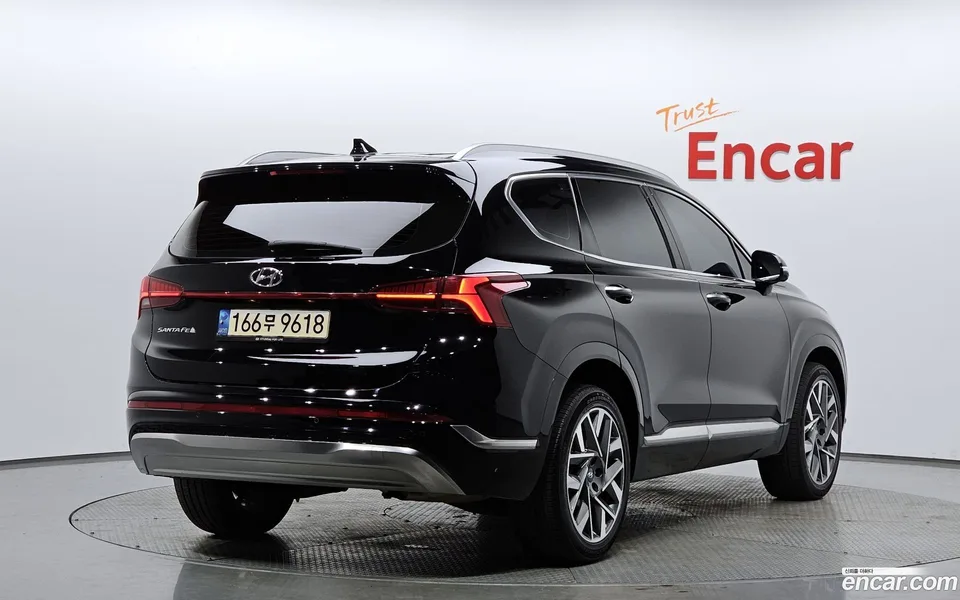 Hyundai SantaFe 2.5T 2WD 2023 — миниатюра 2