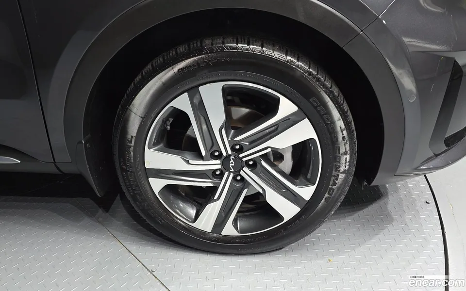Kia Sorento HEV 1.6 2WD 2023 — миниатюра 5