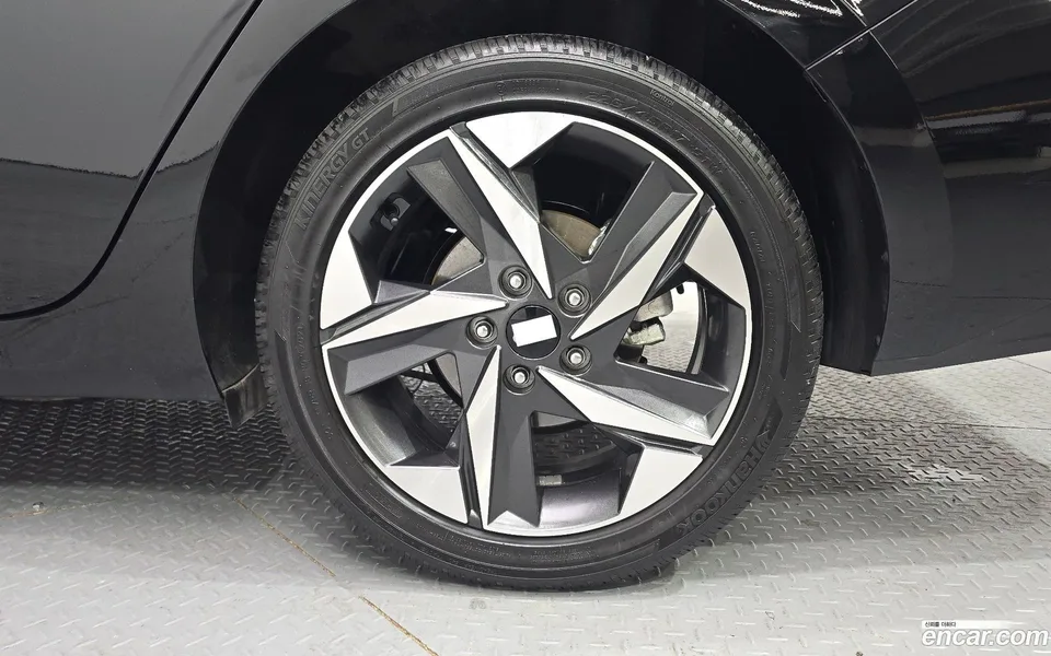 Hyundai Avante 1.6 2022 — миниатюра 5