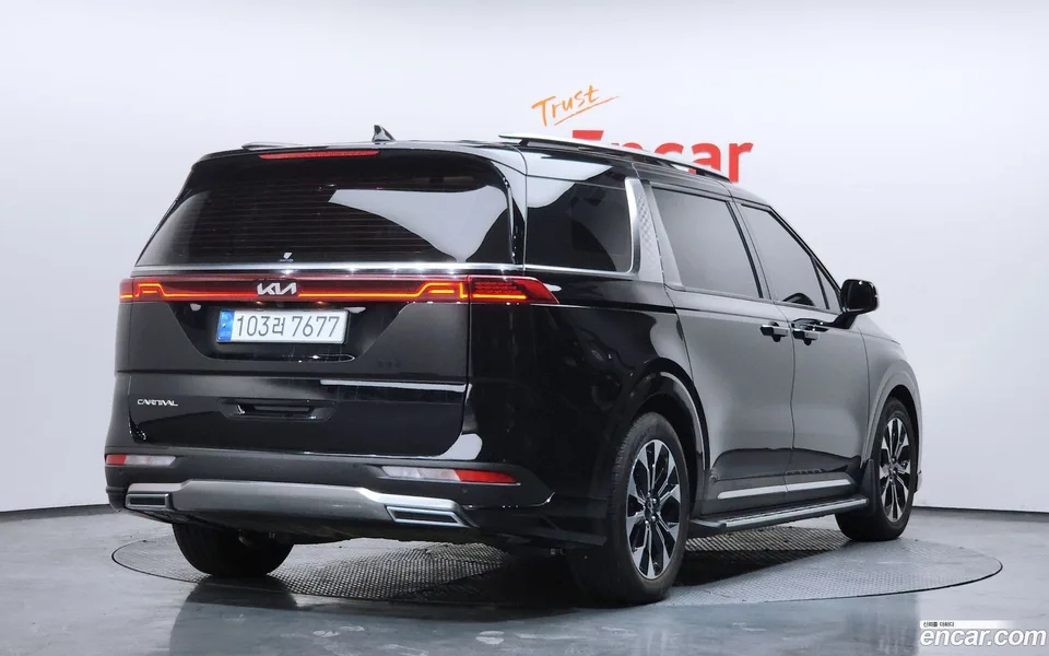 Kia Carnival 7 2022 — миниатюра 2