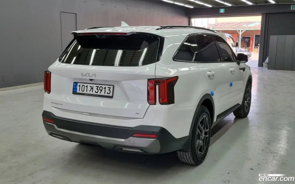 Kia Sorento HEV 1.6 2WD 2023 — миниатюра 2