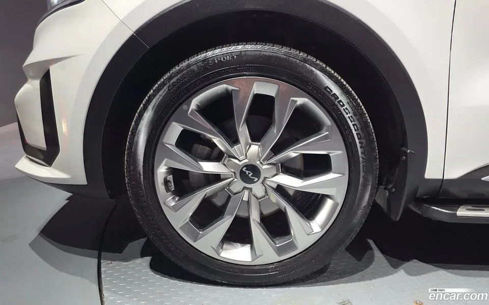 Kia Sorento 2.2 2WD 2022 — миниатюра 5