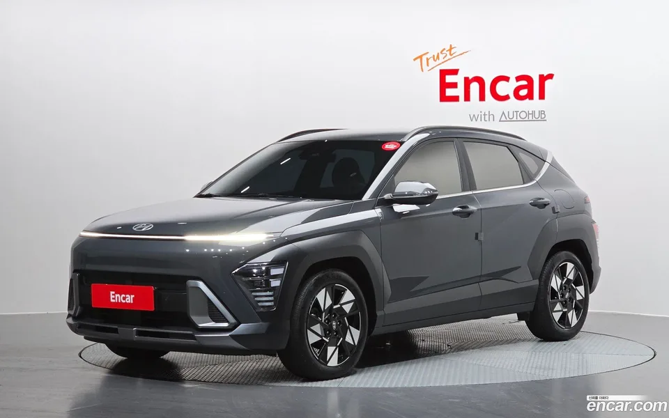 Hyundai Kona Hybrid 2023 — фото 1, купить с доставкой в Москву