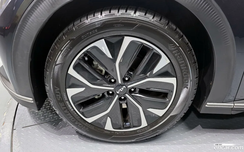 Kia EV6 2022 — миниатюра 5