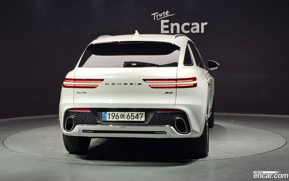 Genesis GV70 2.5T AWD 2023 — миниатюра 4