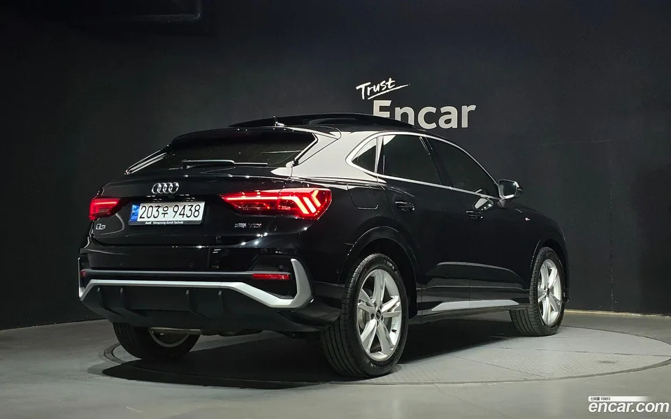 Audi Q3 35 TDI 2023 — миниатюра 2