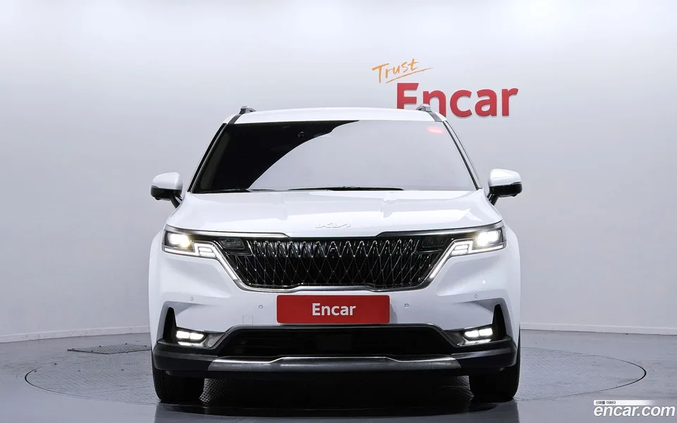 Kia Carnival 7 2023 — миниатюра 3