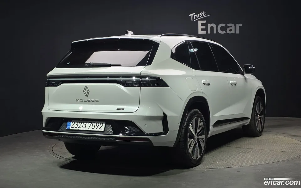 Renault Samsung Grand Koleos 1.5 E-TECH 2WD 2025 — миниатюра 2
