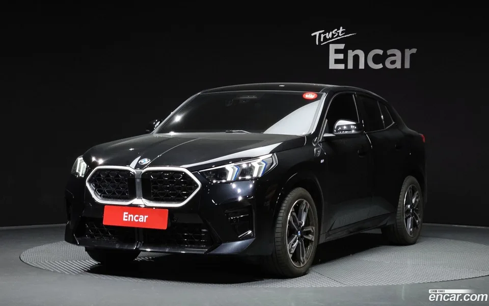BMW X2 xDrive20i M 2025 — фото 1, купить с доставкой в Москву