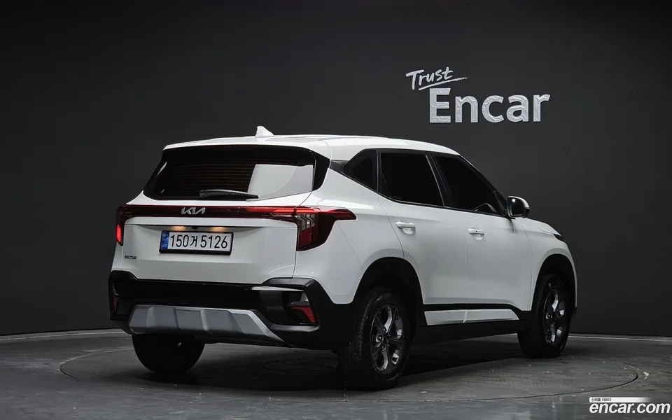 Kia Seltos 1.6 2WD 2024 — миниатюра 2
