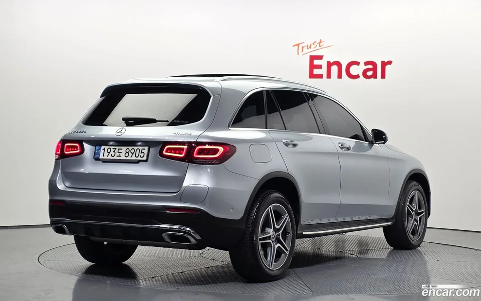 Mercedes-Benz GLC-Class GLC300e 4MATIC 2022 — миниатюра 2