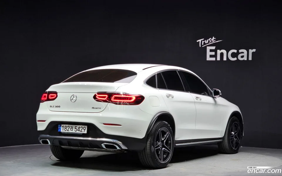 Mercedes-Benz GLC-Class GLC300 4MATIC 2023 — миниатюра 2