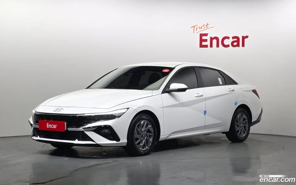 Hyundai Avante CN7 Hybrid 2024 — фото 1, купить с доставкой в Москву