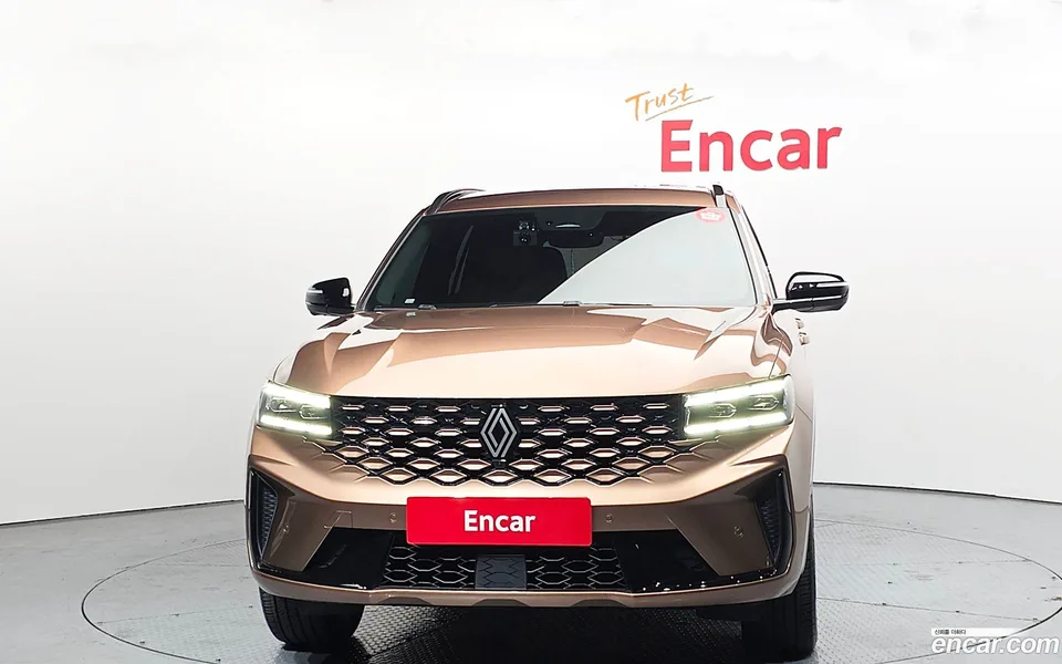 Renault Samsung Grand Koleos 1.5 E-TECH 2WD 2024 — миниатюра 3