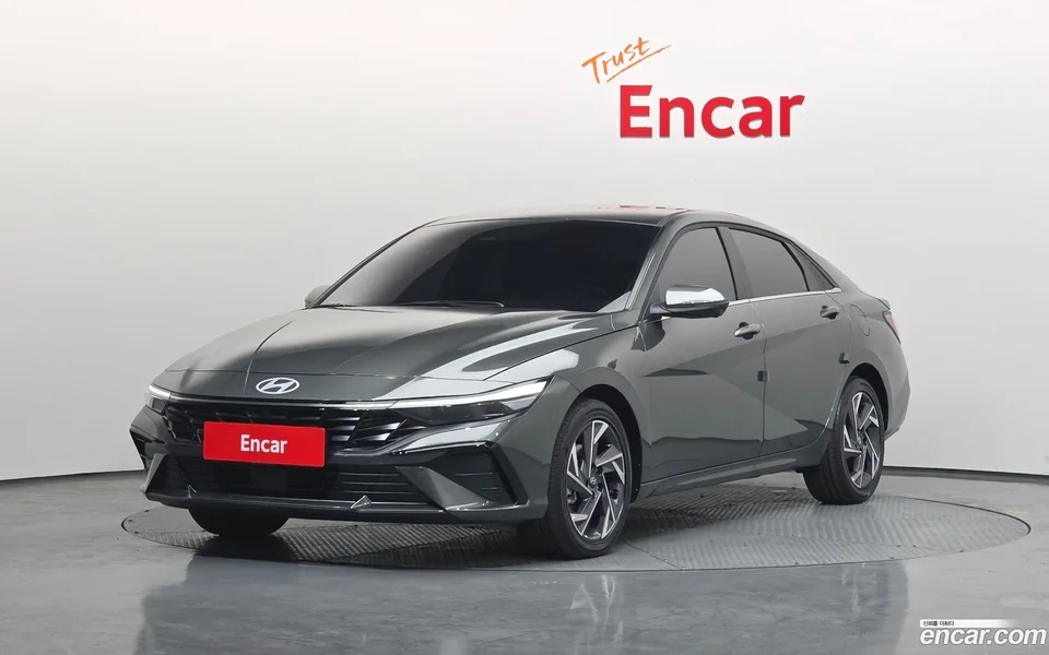 Hyundai Avante CN7 Hybrid 2025 — фото 1, купить с доставкой в Москву