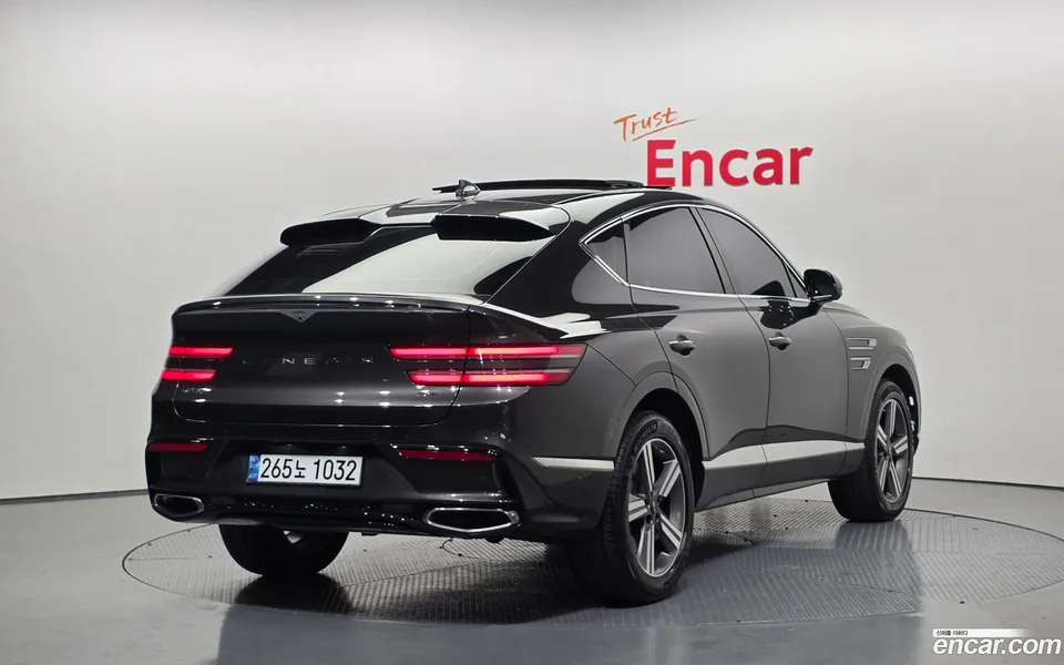 Genesis GV80 Coupe 2.5T AWD 2024 — миниатюра 2