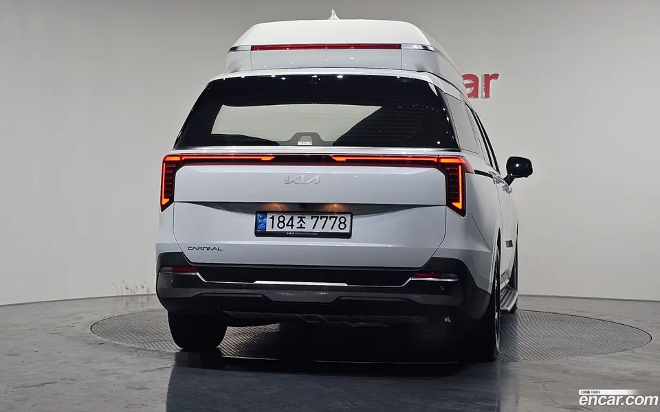 Kia Carnival 7 2024 — миниатюра 4