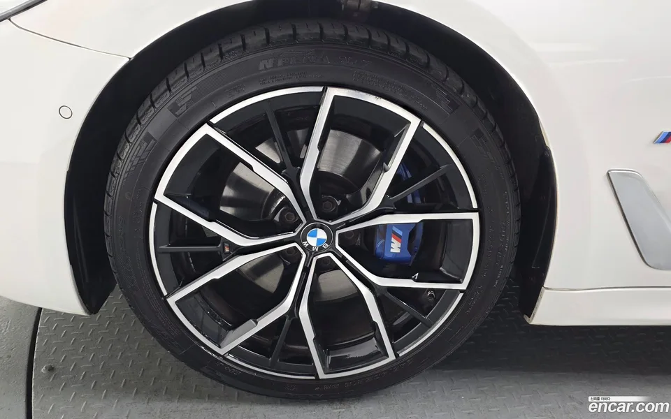 BMW 5 Series 530i M 2022 — миниатюра 5