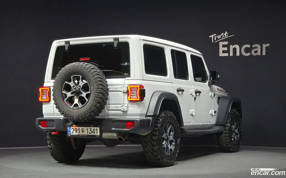 Jeep Wrangler 2.0 4 2022 — миниатюра 2
