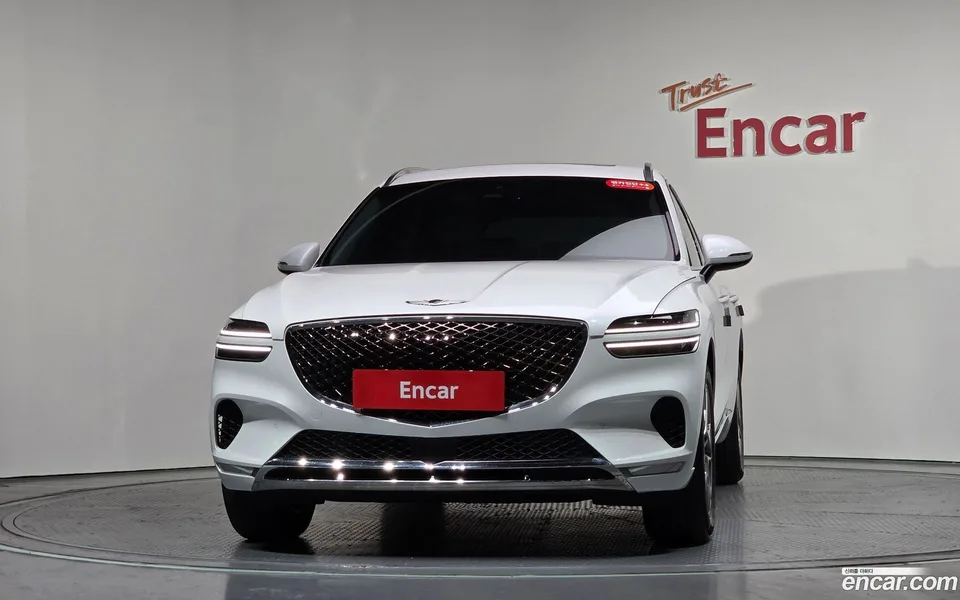Genesis GV70 2.5T 2WD 2023 — миниатюра 3