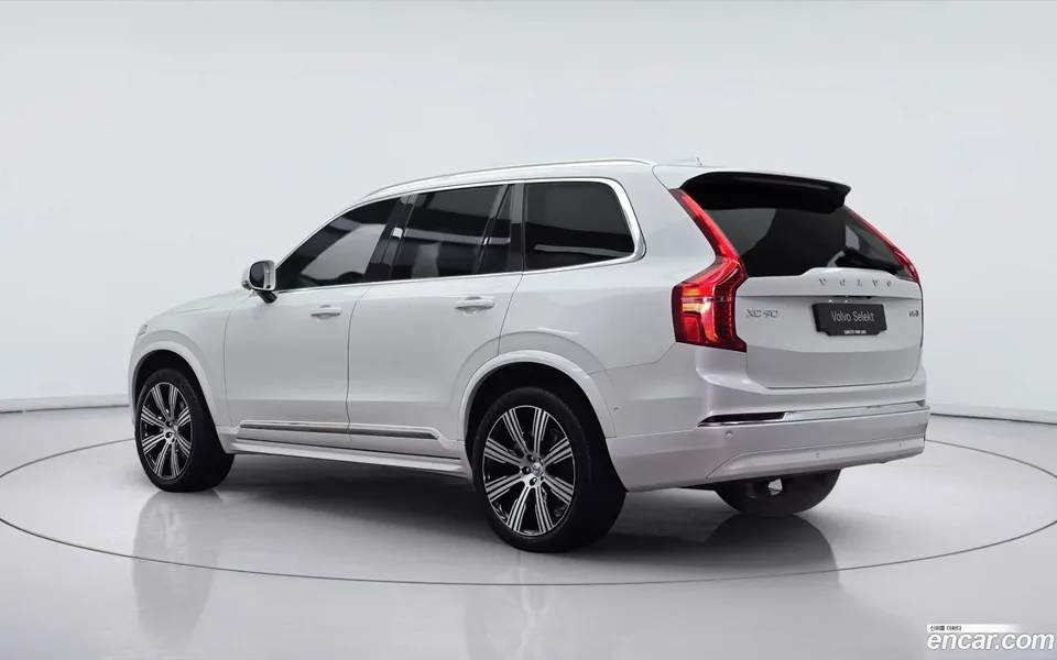 Volvo XC90 B6 2025 — миниатюра 2