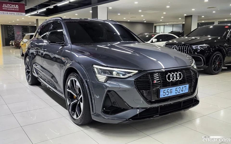 Audi e-tron S 2022 — миниатюра 3
